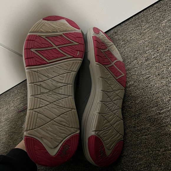 Ryka Gray Addison Lace Up Ankle Sneaker Boots Size 8.5 US - Picture 5 of 7